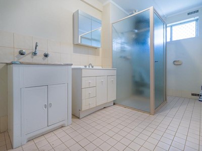Property for sale in Hamilton Hill : Southside Realty