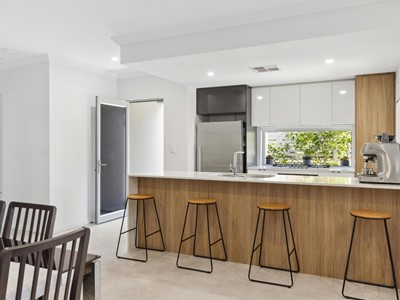 Property for sale in Morley : Passmore Real Estate