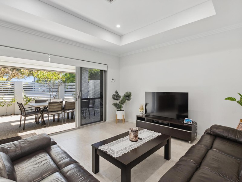 Property for sale in Morley : Passmore Real Estate