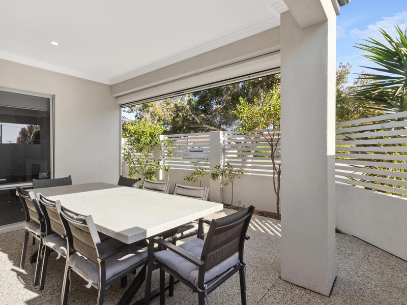 Property for sale in Morley : Passmore Real Estate