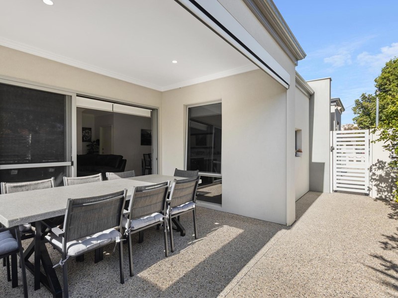 Property for sale in Morley : Passmore Real Estate