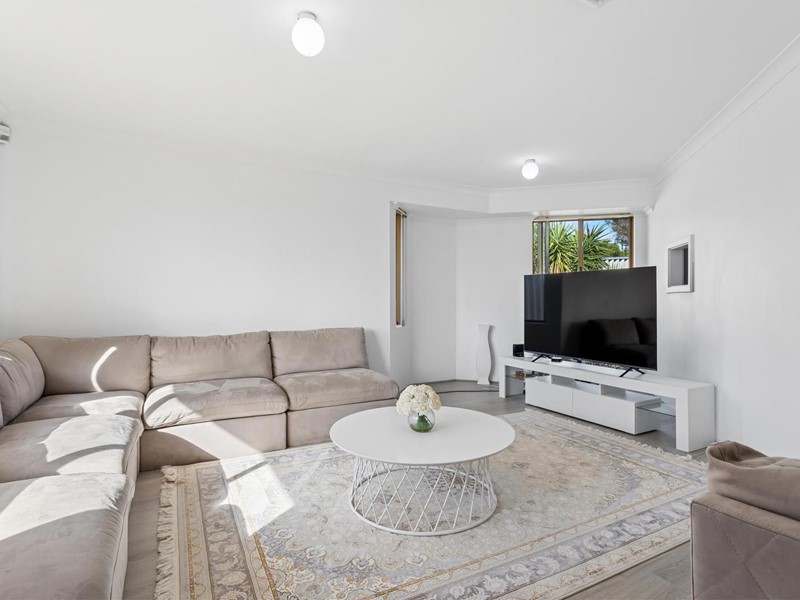 Property for sale in Marangaroo : Passmore Real Estate