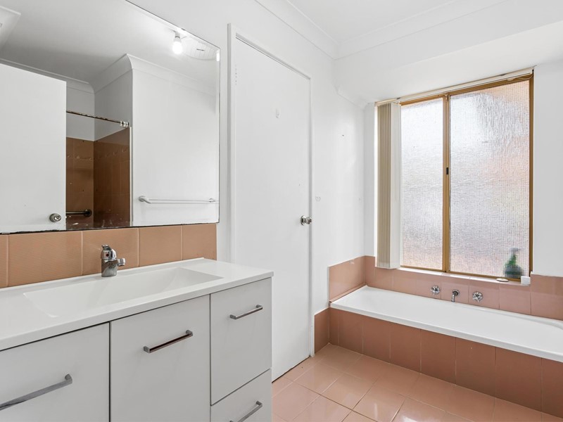 Property for sale in Marangaroo : Passmore Real Estate