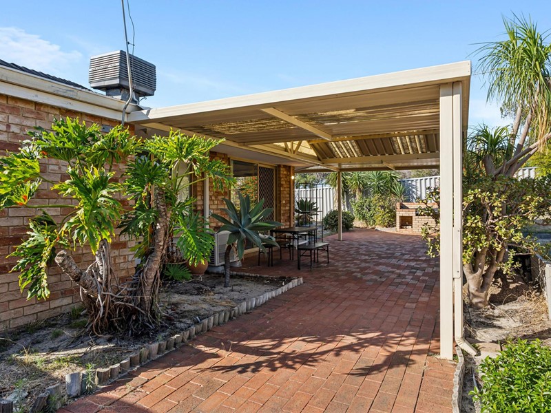 Property for sale in Marangaroo : Passmore Real Estate