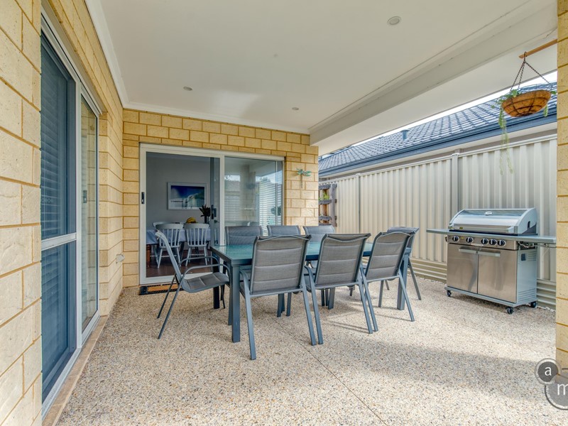 Property for rent in Booragoon