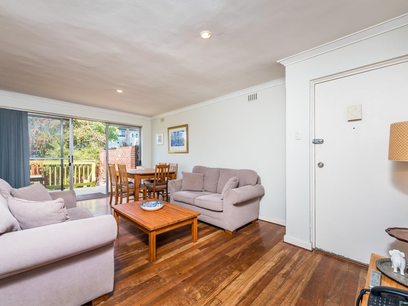 Property for sale in Wembley Downs : West Coast Real Estate
