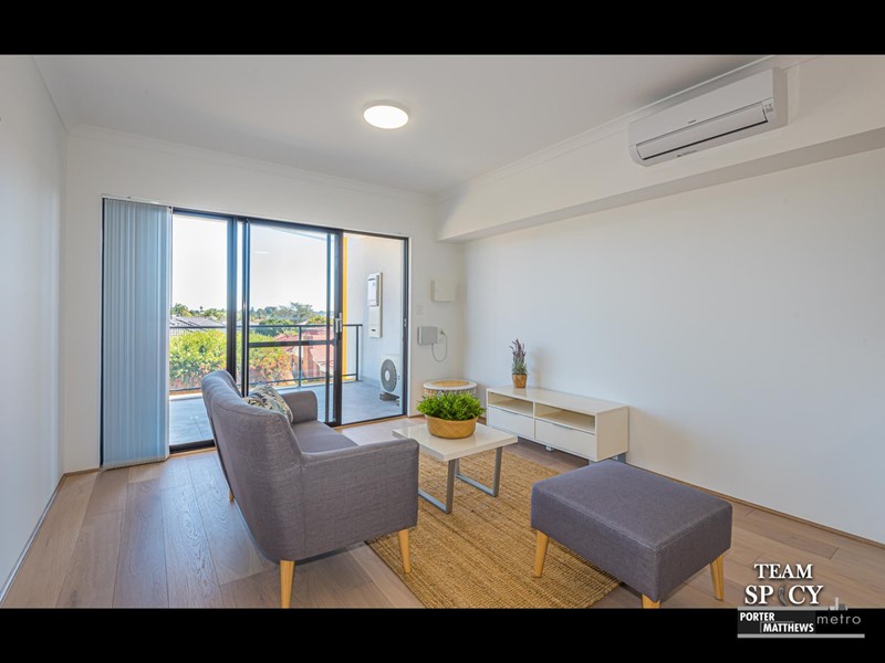 Property for sale in Cloverdale : Porter Matthews Metro Real Estate