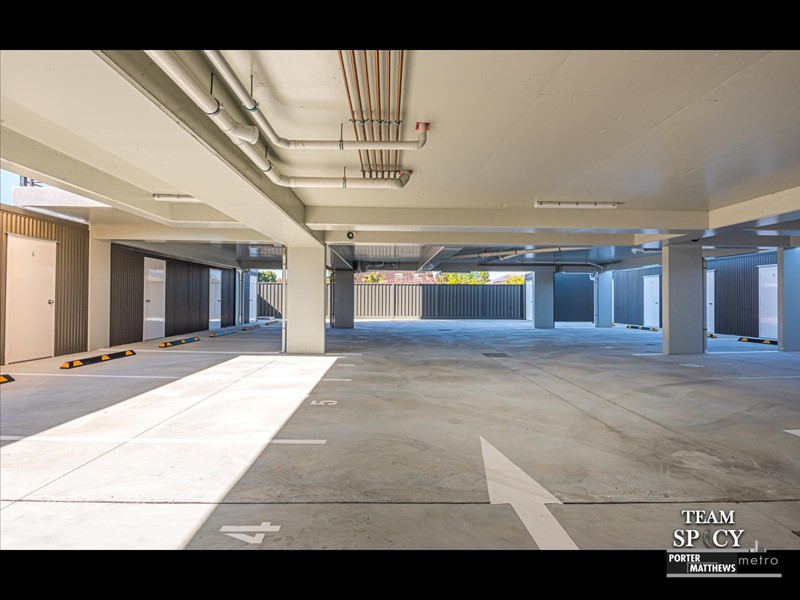 Property for sale in Cloverdale : Porter Matthews Metro Real Estate