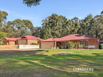 Property for sale in Mundaring