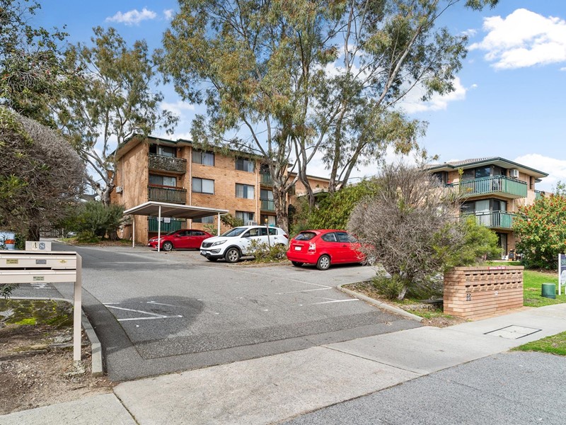 Property For Sale in Victoria Park