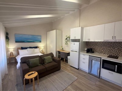 Property for rent in Crawley