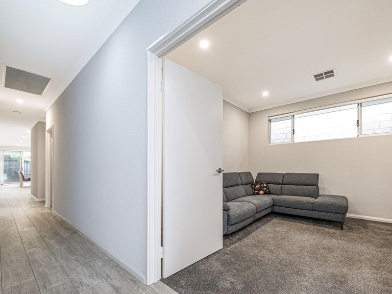 Property for sale in Morley : Dempsey Real Estate