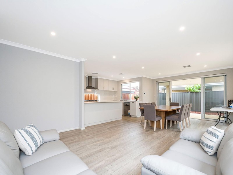 Property for sale in Morley : Dempsey Real Estate