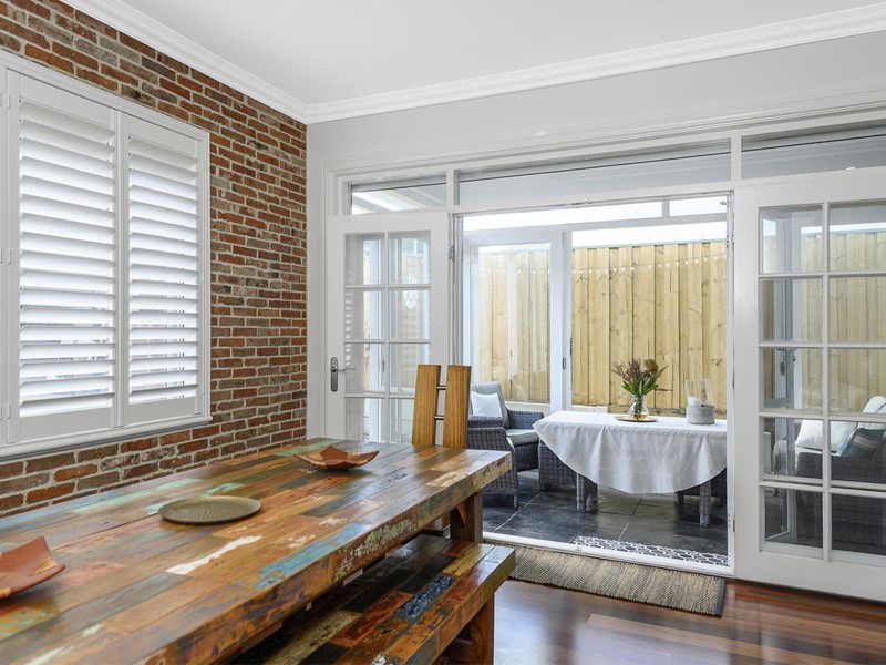 Property for sale in Highgate : Passmore Real Estate