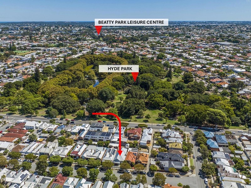 Property for sale in Highgate : Passmore Real Estate