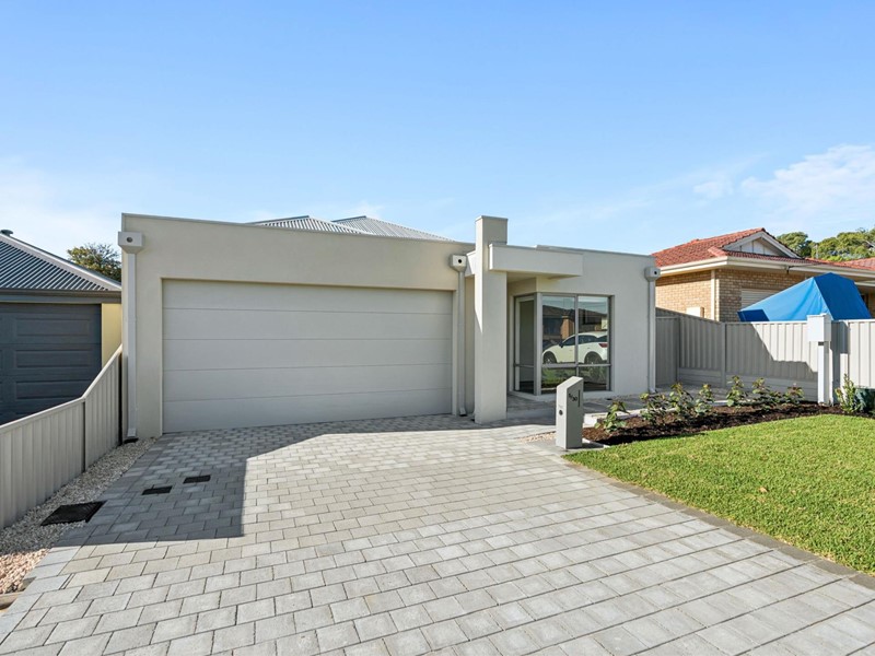 Property for rent in Hamilton Hill : Jacky Ladbrook Real Estate