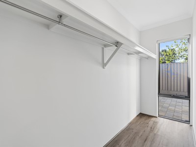 Property for rent in Hamilton Hill : Jacky Ladbrook Real Estate