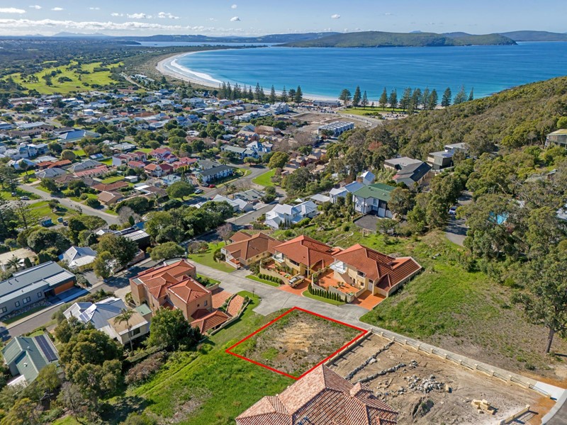 Property For Sale in Middleton Beach