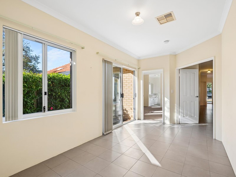 Property for sale in Bicton : Jacky Ladbrook Real Estate