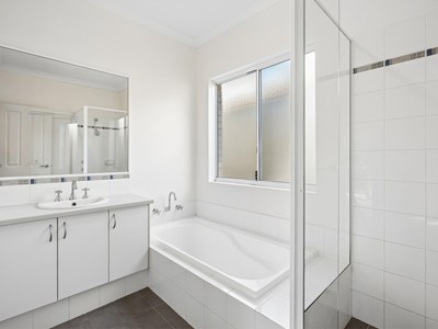 Property for sale in Bicton : Jacky Ladbrook Real Estate