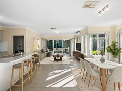 Property for sale in Bicton : Jacky Ladbrook Real Estate