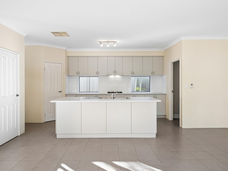 Property for sale in Bicton : Jacky Ladbrook Real Estate