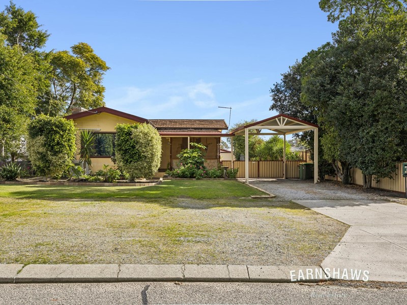 Property for sale in Swan View