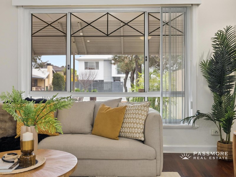 Property for sale in Morley : Passmore Real Estate