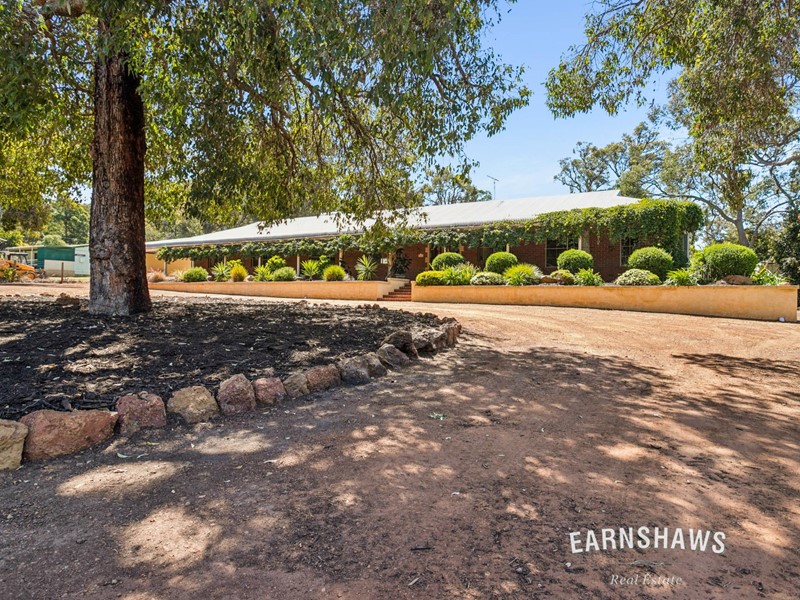 Property for sale in Mount Helena