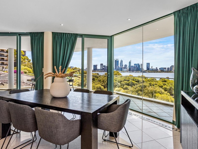 Property for sale in South Perth : Dempsey Real Estate