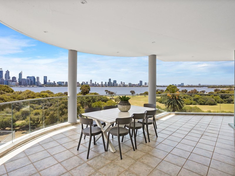 Property for sale in South Perth : Dempsey Real Estate