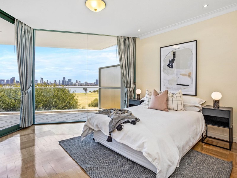 Property for sale in South Perth : Dempsey Real Estate