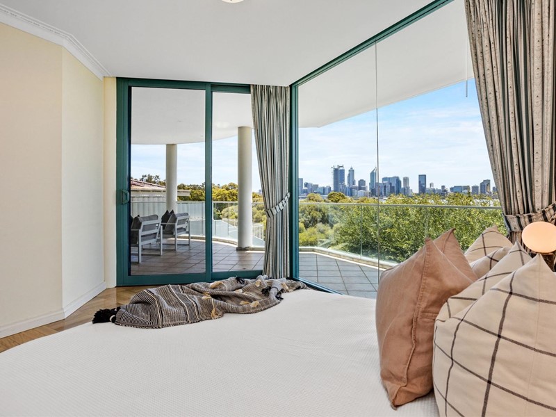 Property for sale in South Perth : Dempsey Real Estate