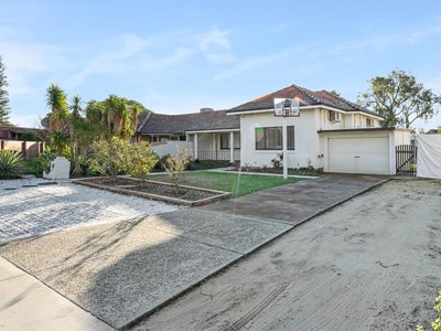 Property for rent in Attadale : Jacky Ladbrook Real Estate