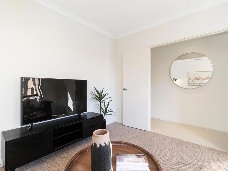 Property for sale in Morley : Passmore Real Estate