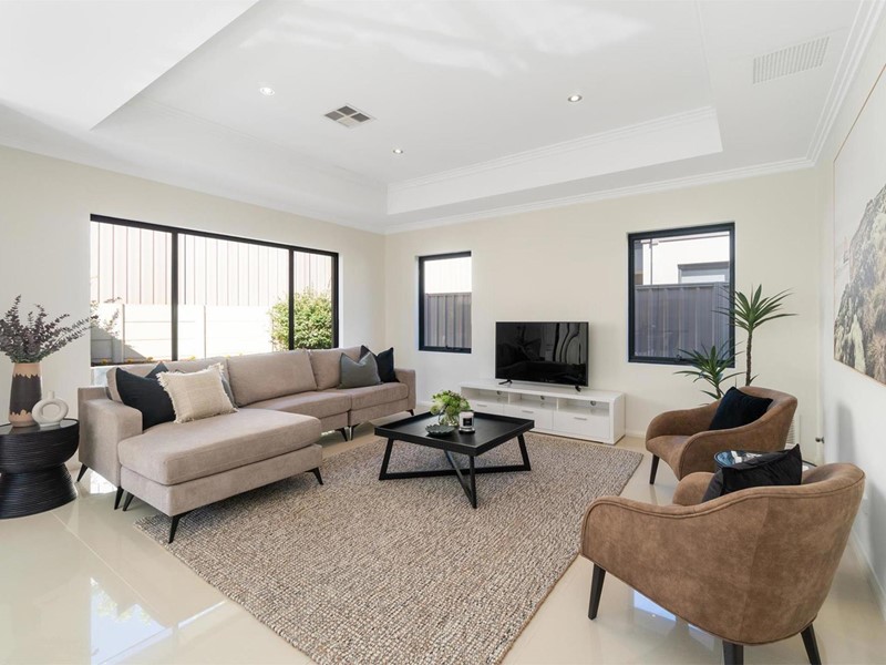 Property for sale in Morley : Passmore Real Estate