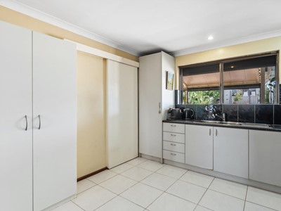 Property for sale in Padbury : West Coast Real Estate