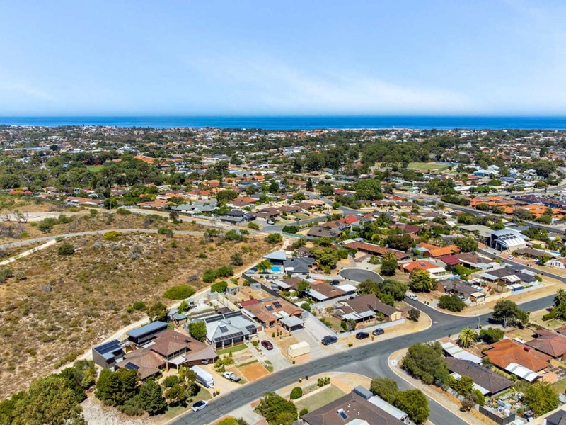 Property for sale in Padbury : West Coast Real Estate