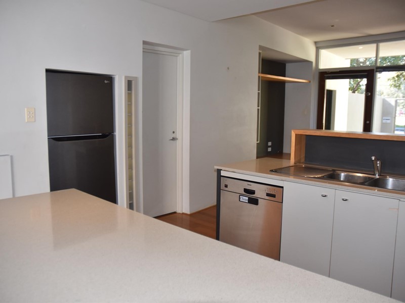 Property for rent in Shenton Park : Jacky Ladbrook Real Estate