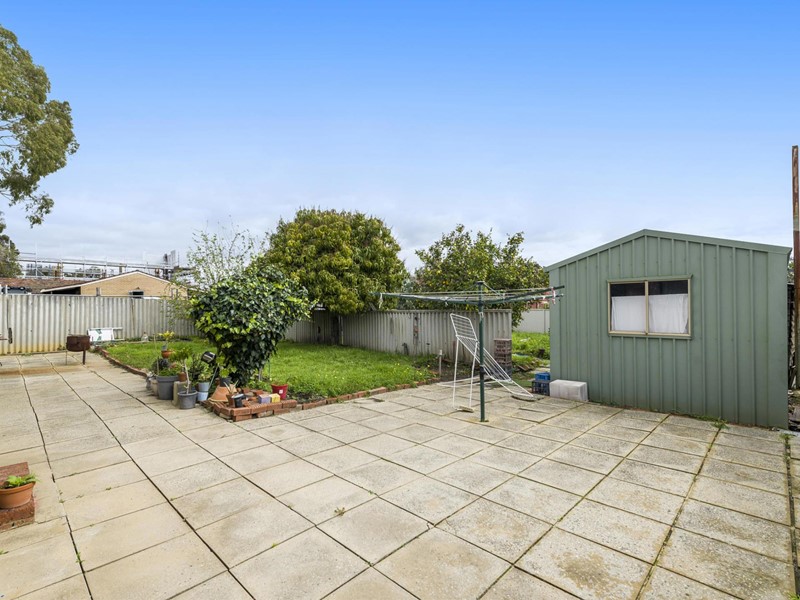 Property for sale in Midland : Passmore Real Estate