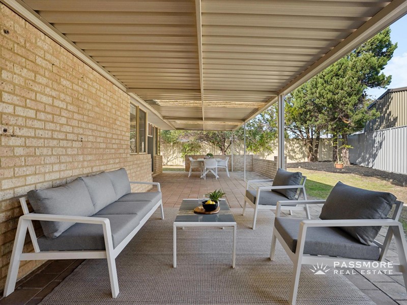 Property for sale in Cooloongup : Passmore Real Estate