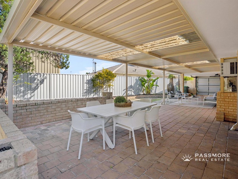 Property for sale in Cooloongup : Passmore Real Estate