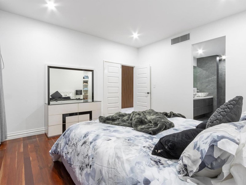 Property for sale in Dianella : Passmore Real Estate