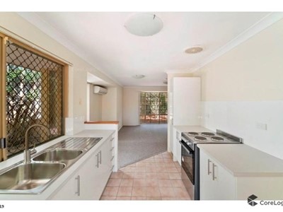 Property for sale in Scarborough : West Coast Real Estate