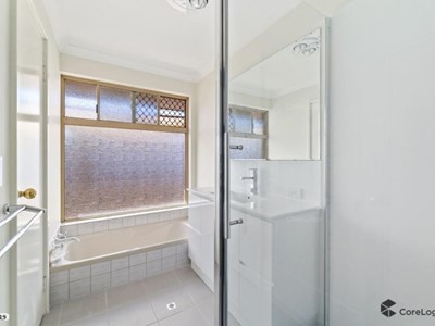 Property for sale in Scarborough : West Coast Real Estate