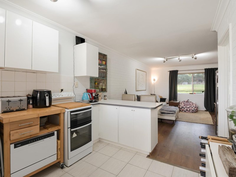 Property for sale in Wembley Downs : West Coast Real Estate