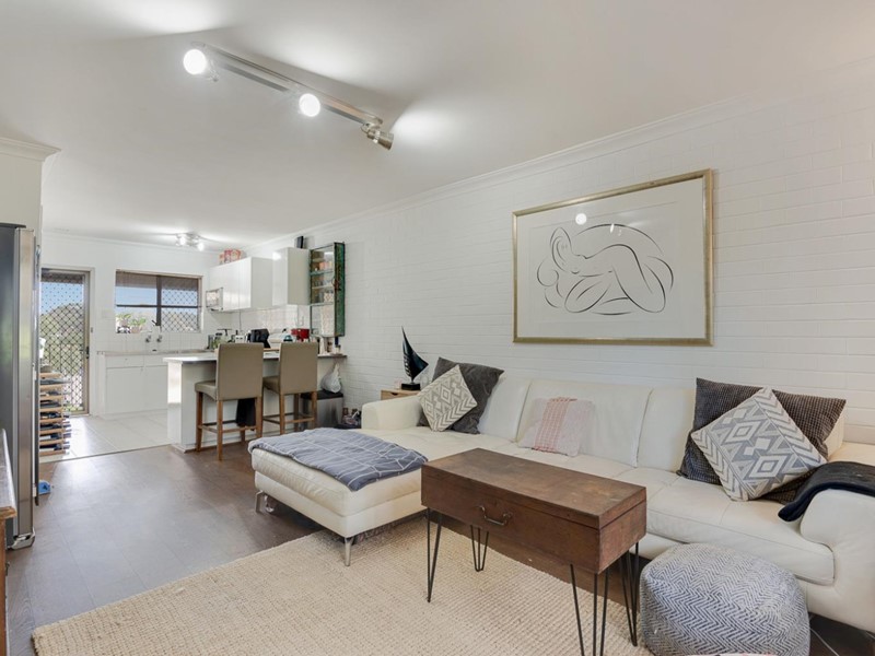 Property for sale in Wembley Downs : West Coast Real Estate