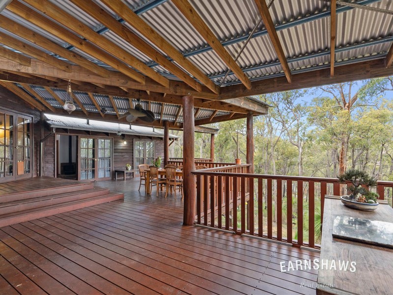 Property for sale in Mundaring