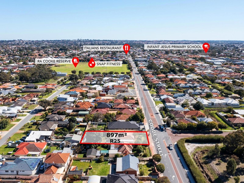 Property for sale in Bedford : Passmore Real Estate