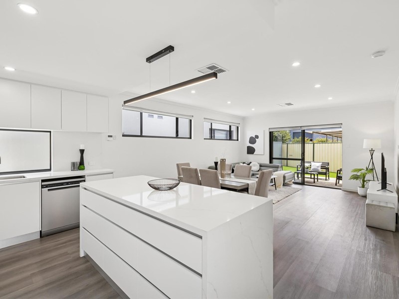 Property for sale in Morley : Passmore Real Estate